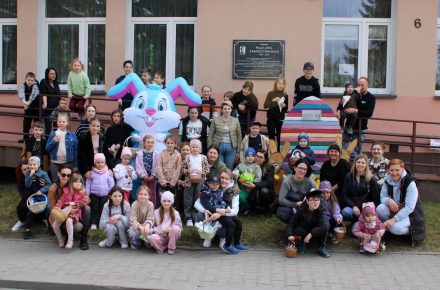 WIELKANOCNA INTEGRACJA W CENTRUM GRABOWCA