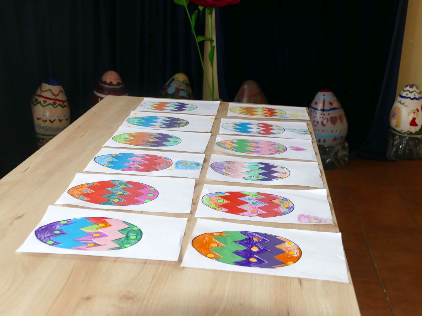 WIELKANOCNE TRADYCJE I MOKRE NIESPODZIANKI